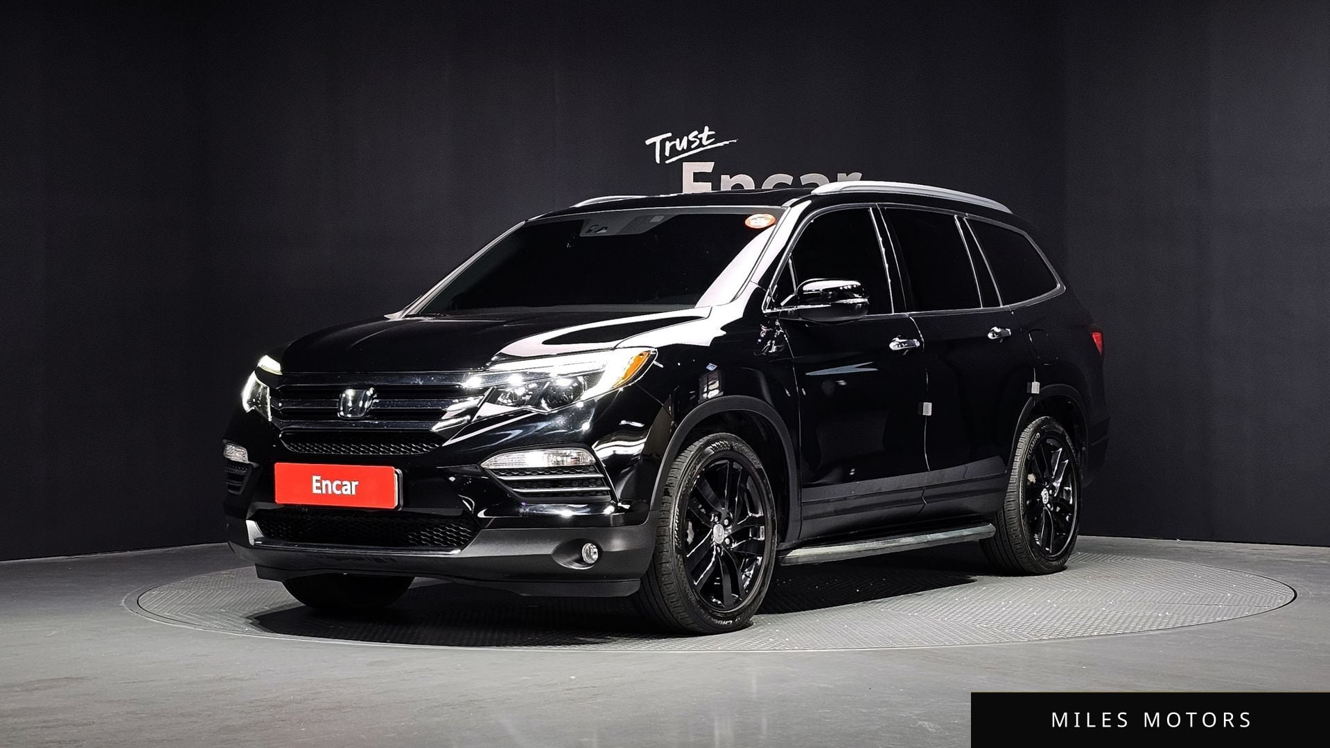 Honda Pilot 2016 — фото 1 из 12