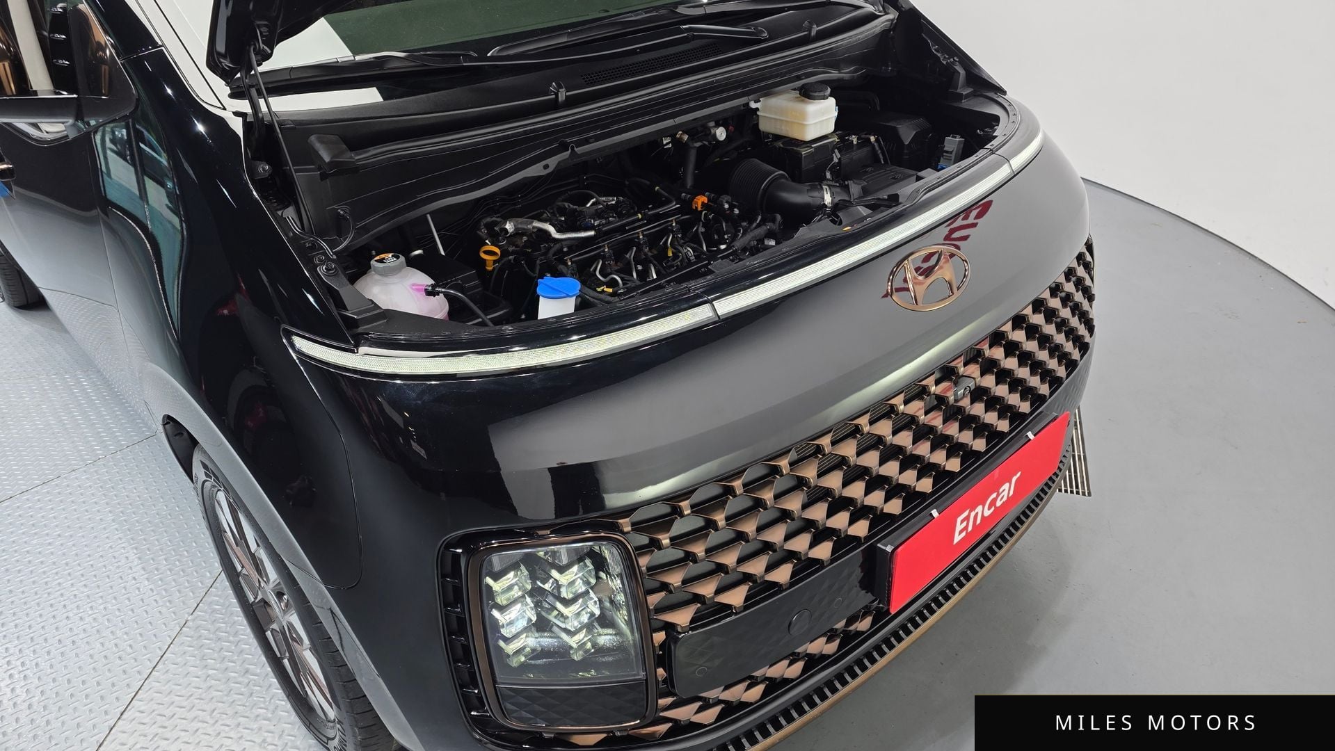Hyundai Staria 2022 — миниатюра 6