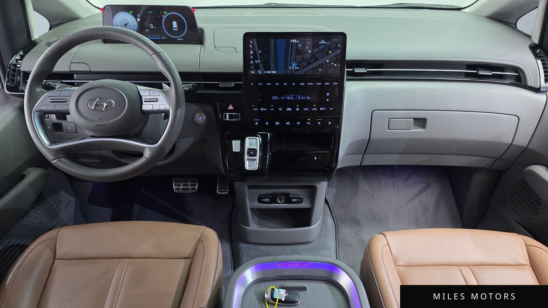 Hyundai Staria 2022 — миниатюра 10