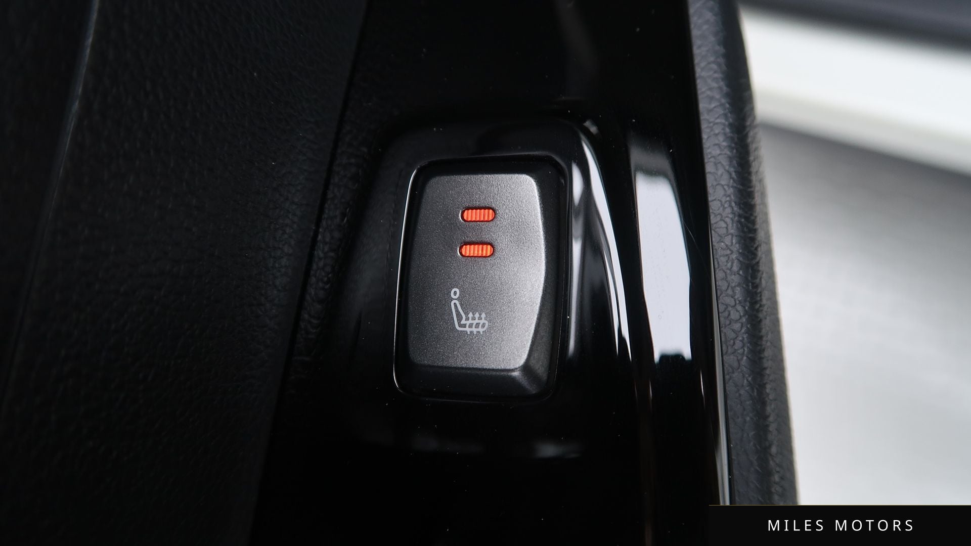 KG Mobility Beautiful Korando 2022 — миниатюра 12