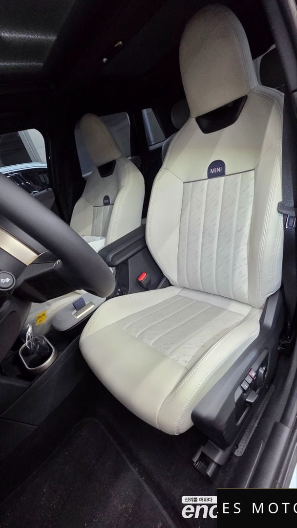 MINI Cooper S 2025 — миниатюра 7