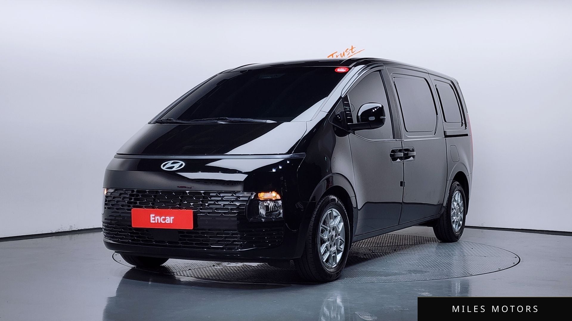 Hyundai Staria 2025
