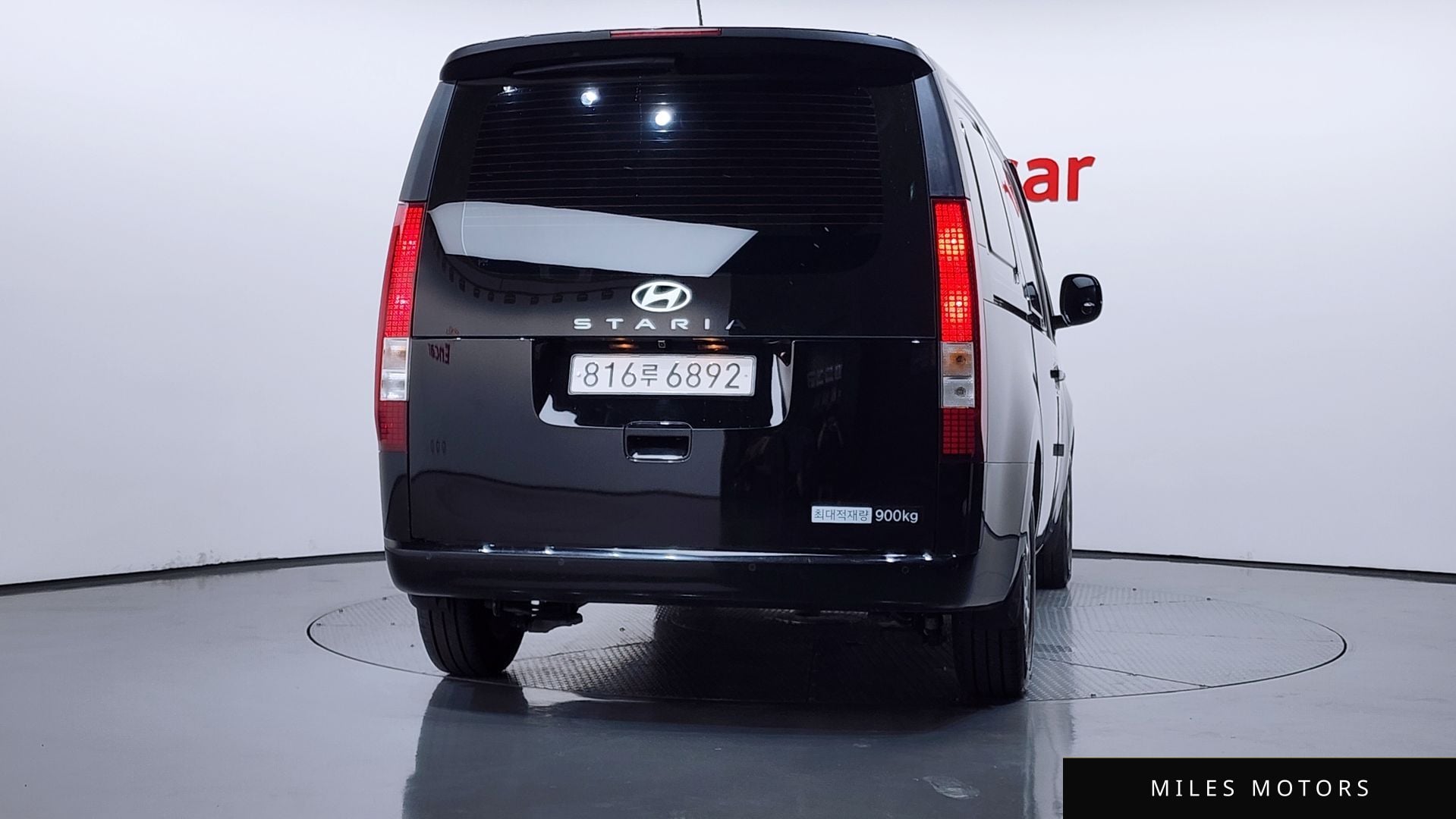 Hyundai Staria 2025 — миниатюра 3
