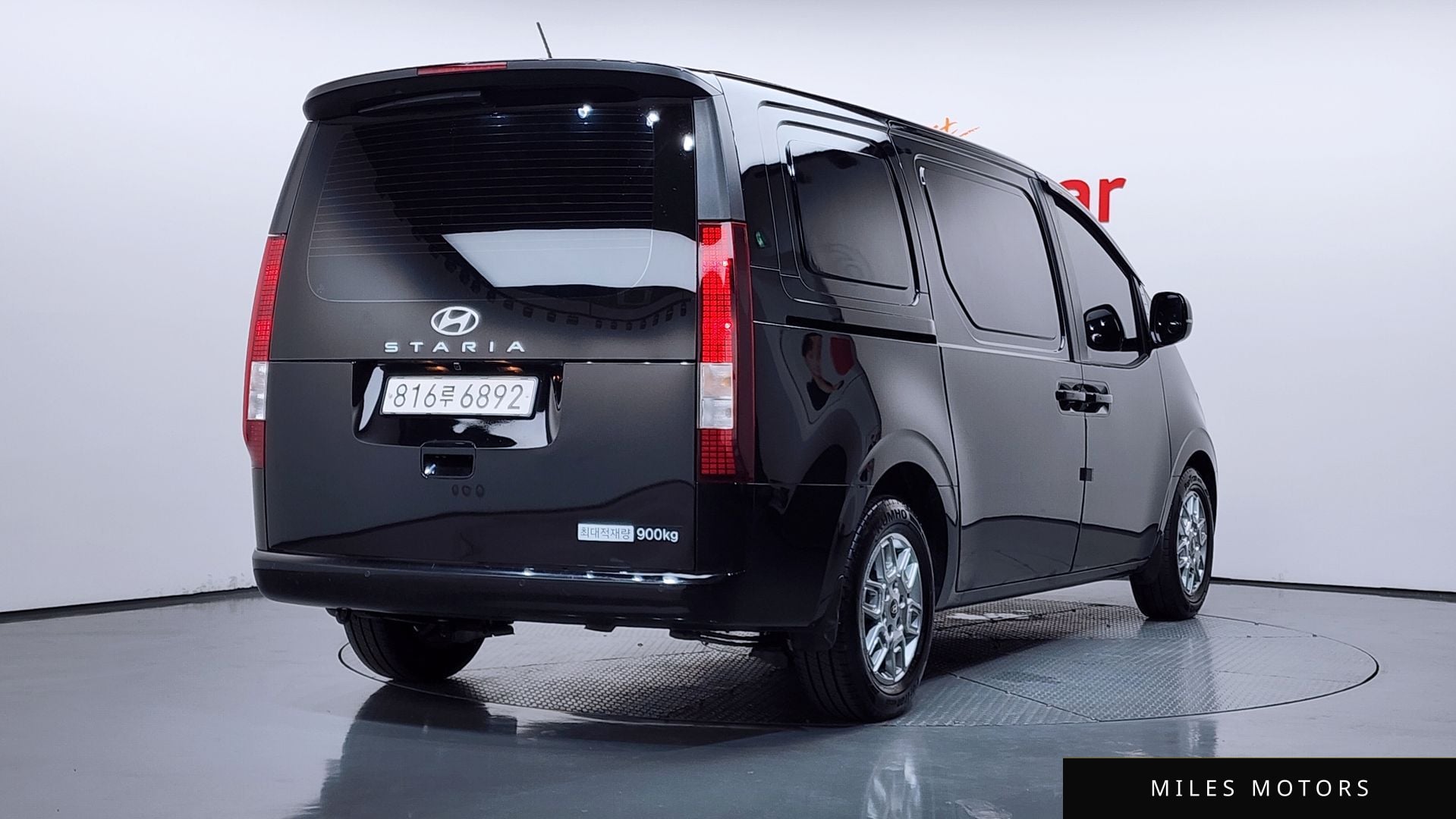 Hyundai Staria 2025 — миниатюра 4
