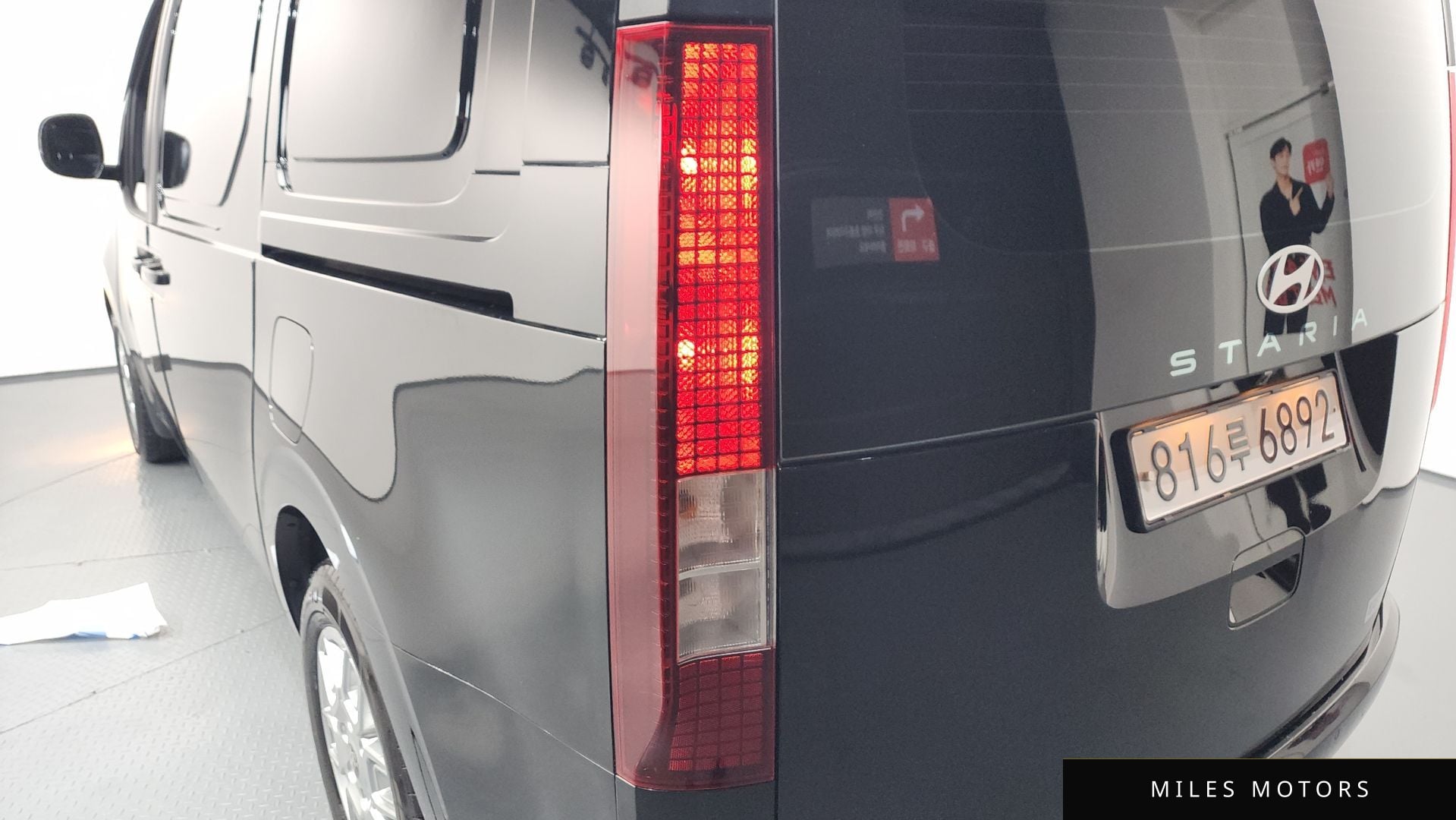 Hyundai Staria 2025 — миниатюра 9
