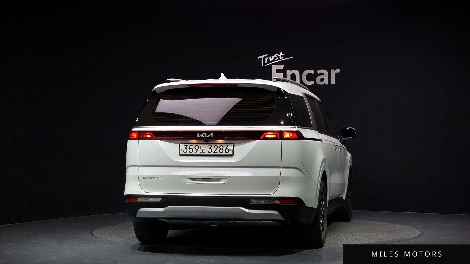 Kia Carnival 2023 — миниатюра 4