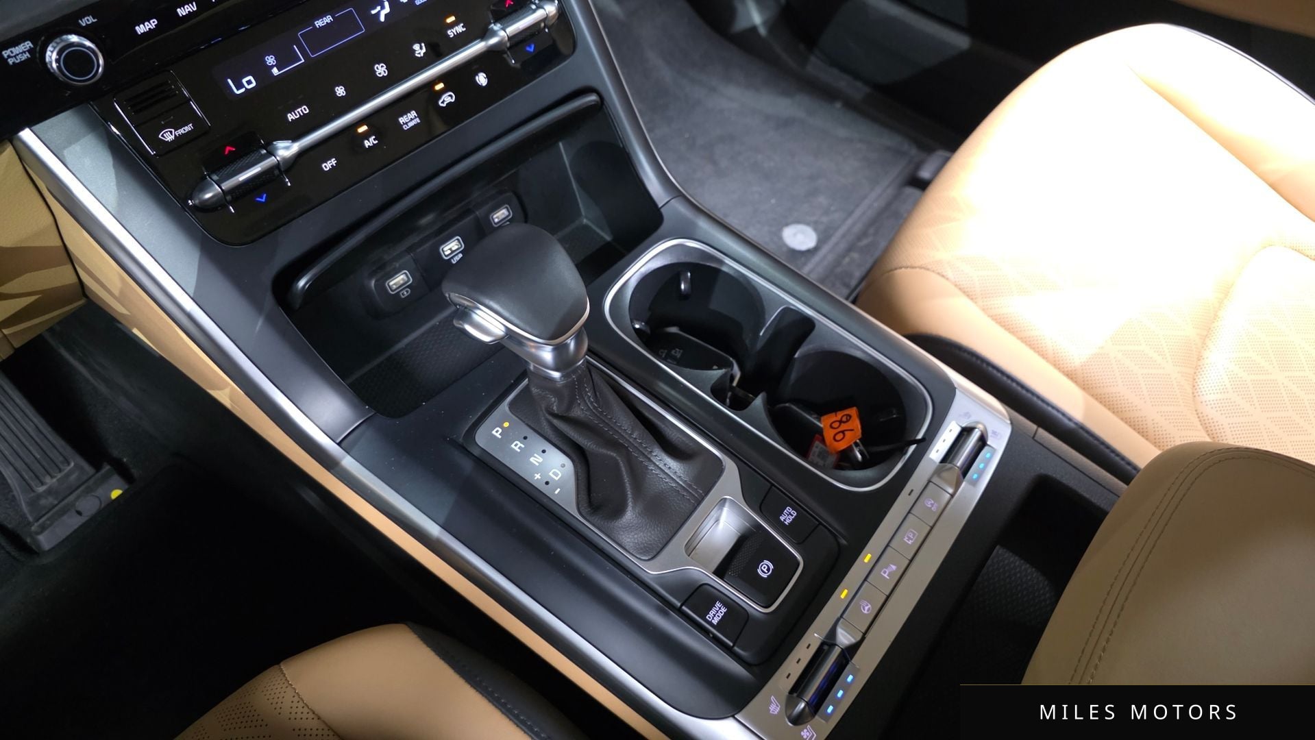 Kia Carnival 2023 — миниатюра 12
