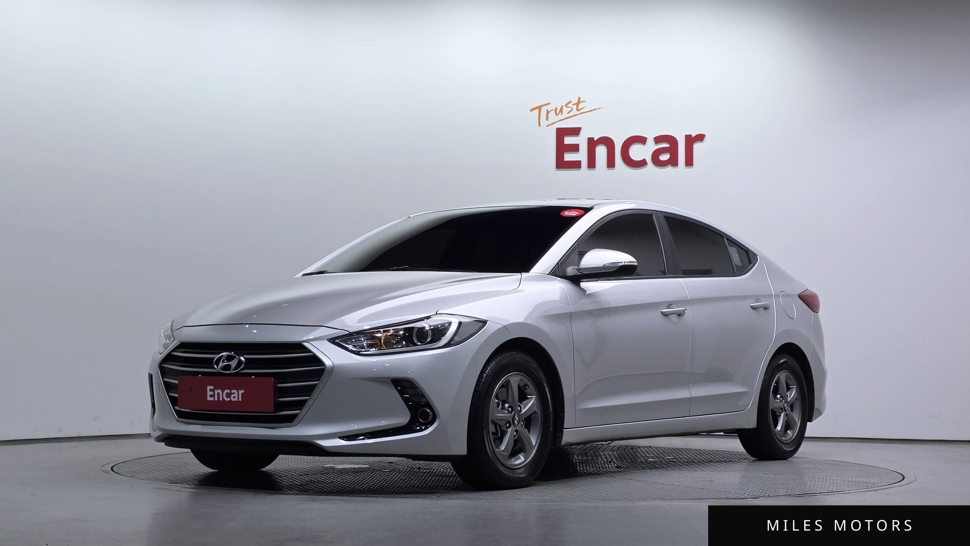 Hyundai AVANTE 2016 — фото 1 из 12