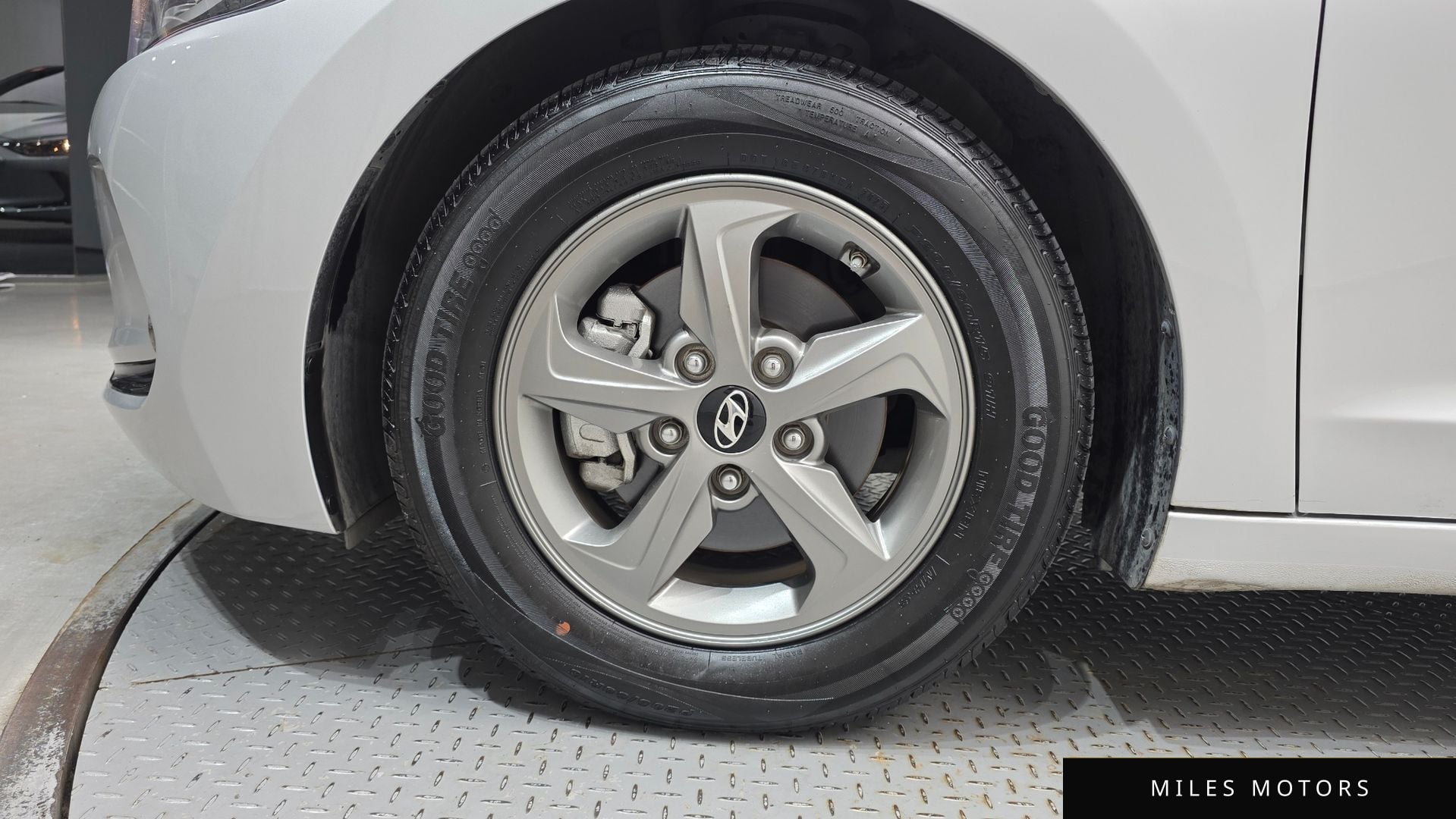 Hyundai AVANTE 2016 — миниатюра 5