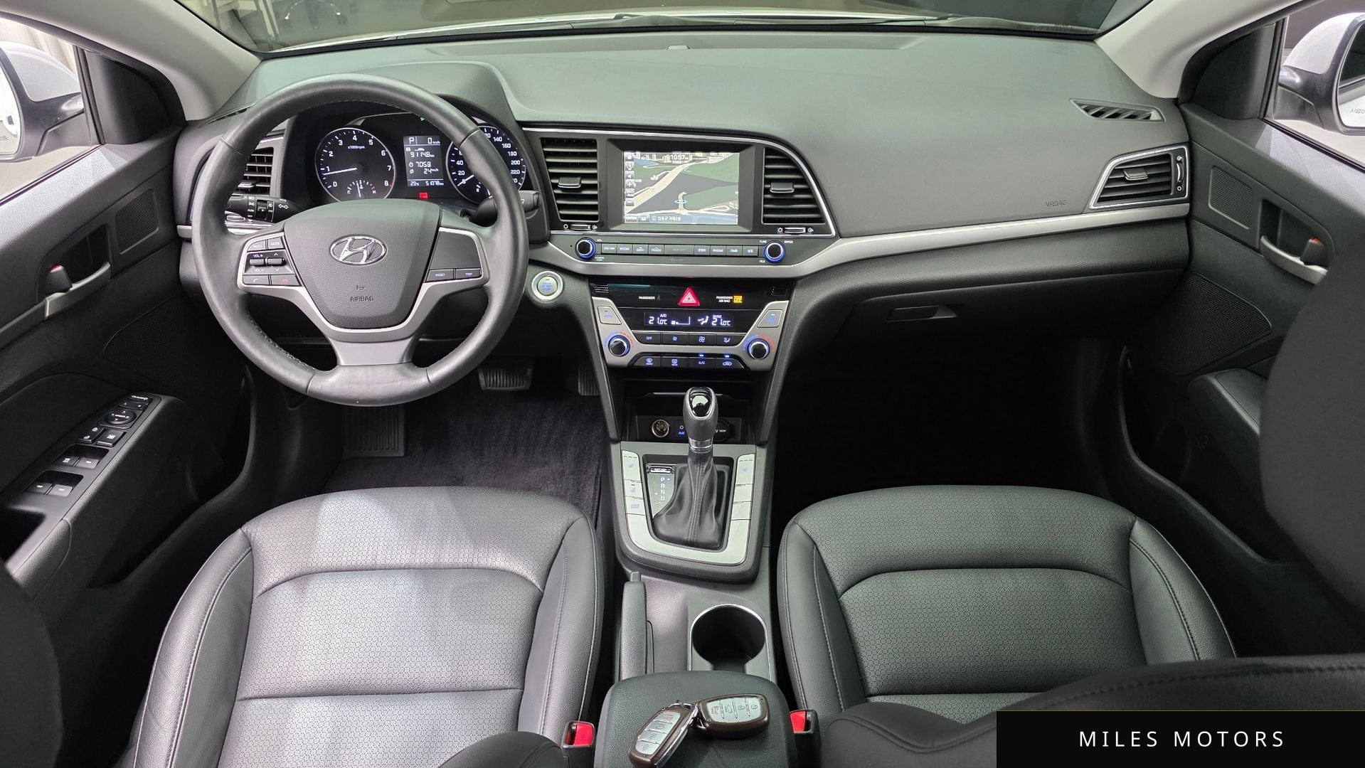 Hyundai AVANTE 2016 — миниатюра 7