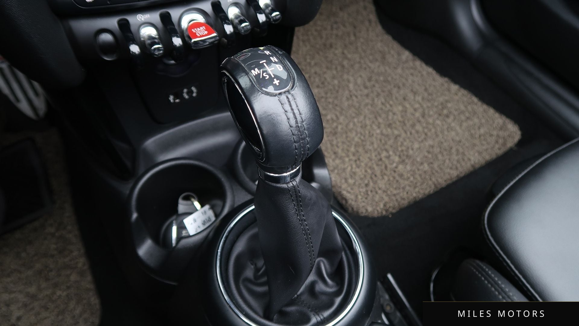 MINI Cooper Convertible 2018 — миниатюра 9