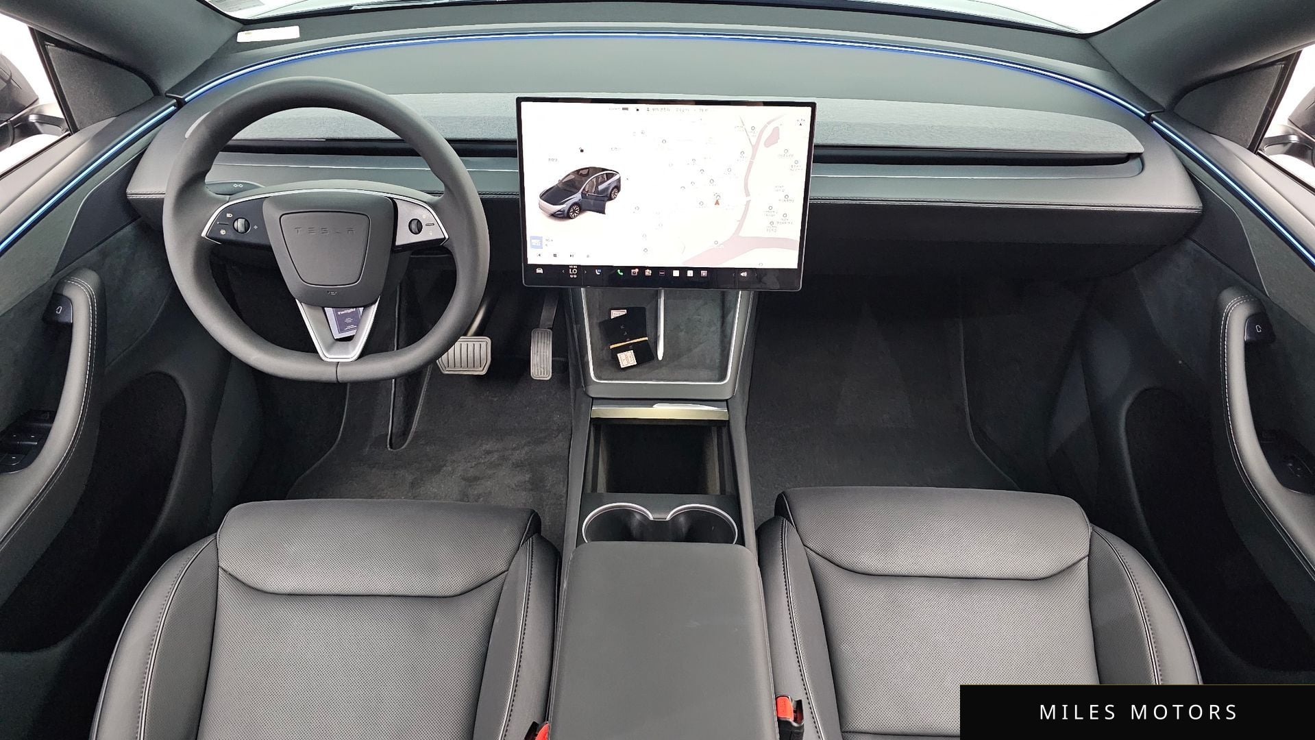 Tesla Model Y 2026 — миниатюра 10