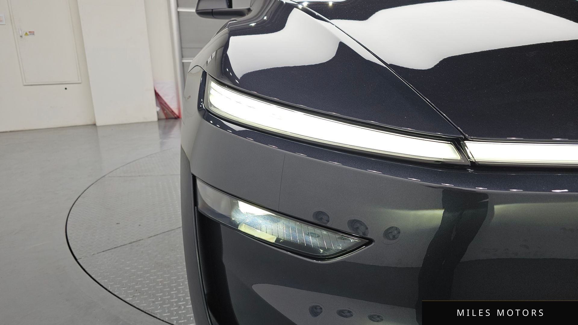 Tesla Model Y 2026 — миниатюра 8
