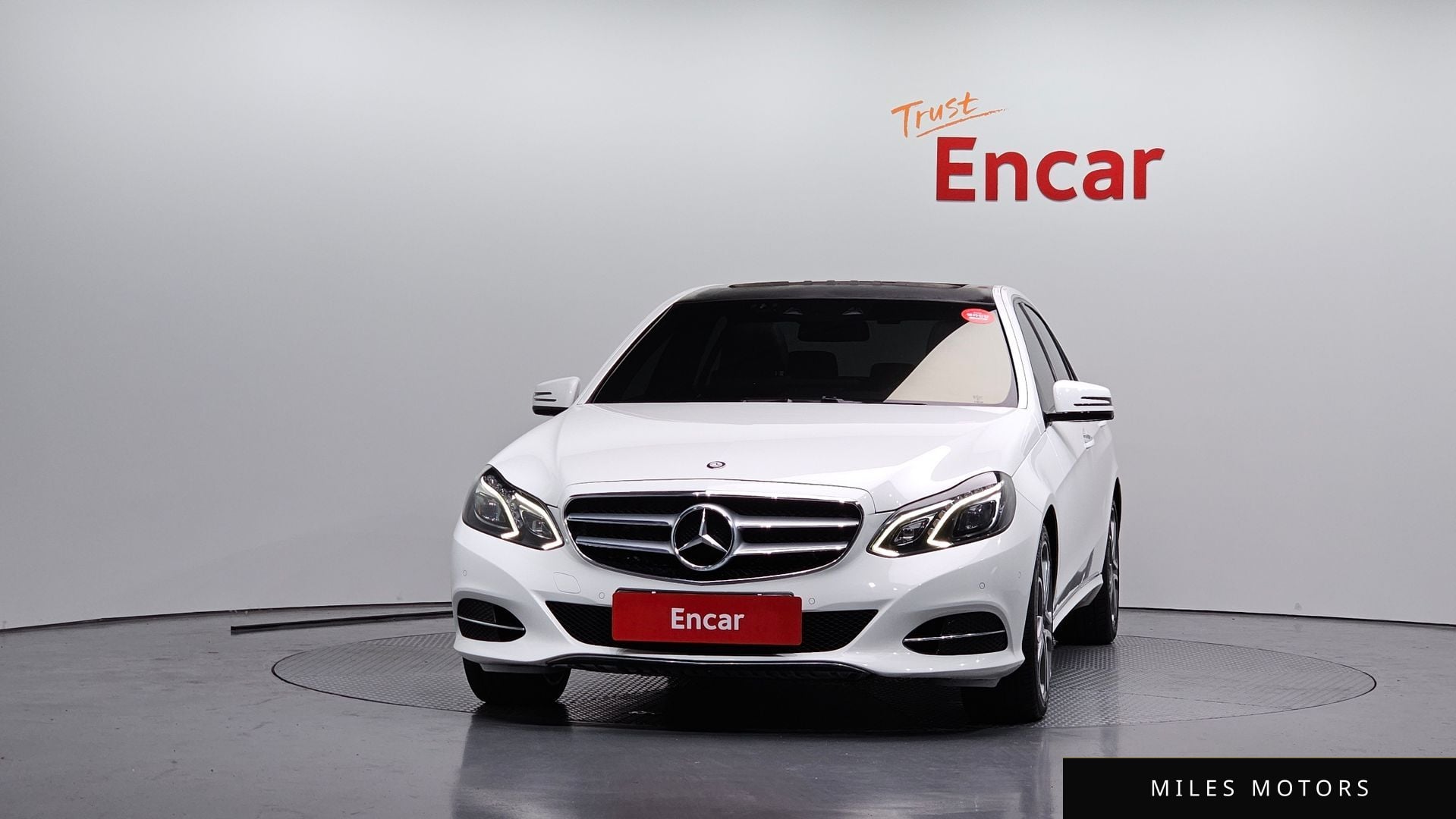 Mercedes-Benz E-Class W212 2016 — миниатюра 3