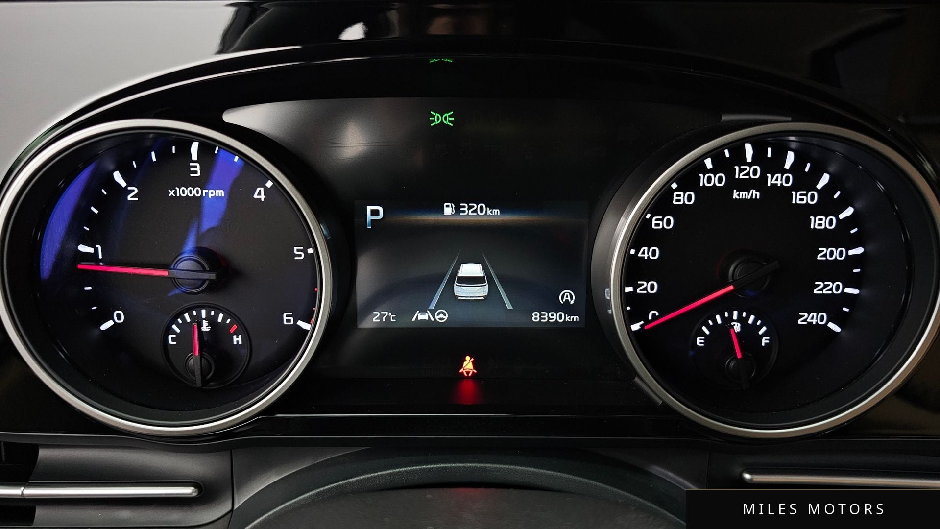 Kia Carnival 2023 — миниатюра 11