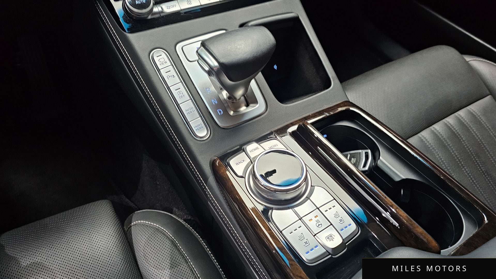 Genesis G90 2019 — миниатюра 12
