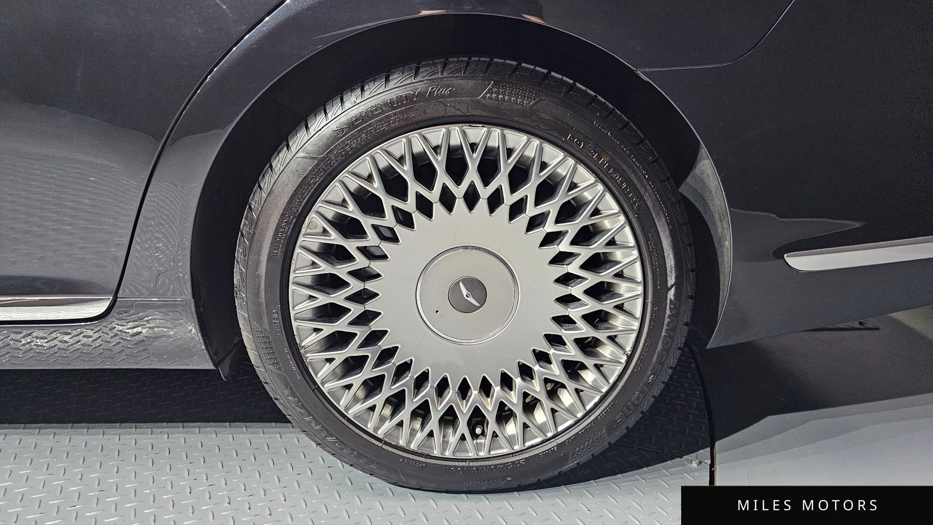 Genesis G90 2019 — миниатюра 7