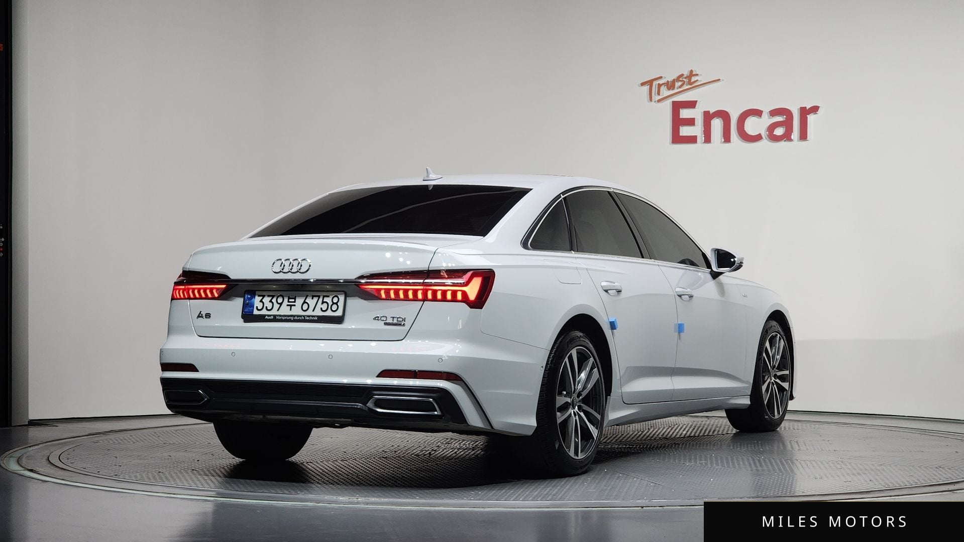 Audi A6 (C8) 2023 — фото 1 из 12