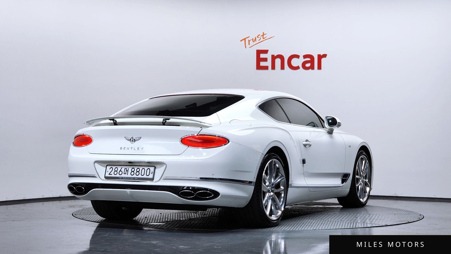 Bentley Continental GT 2020 — миниатюра 2