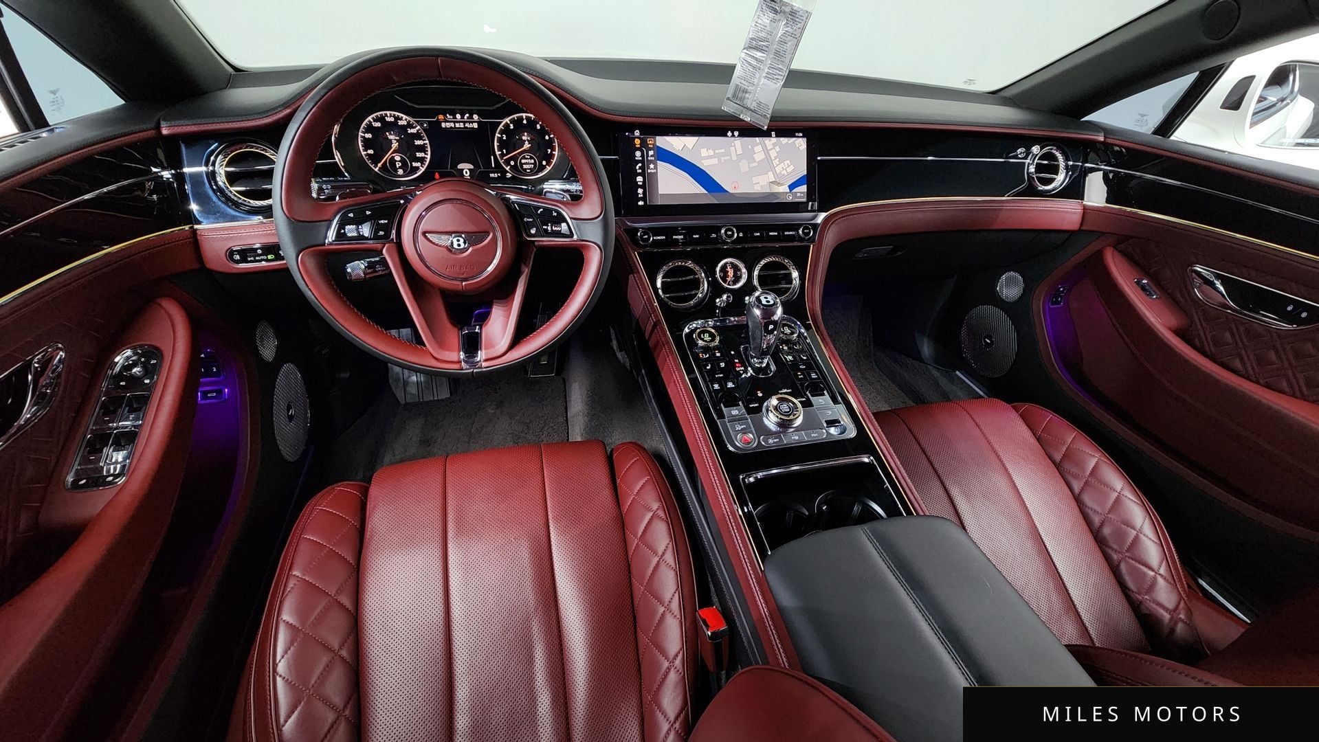 Bentley Continental GT 2020 — миниатюра 10