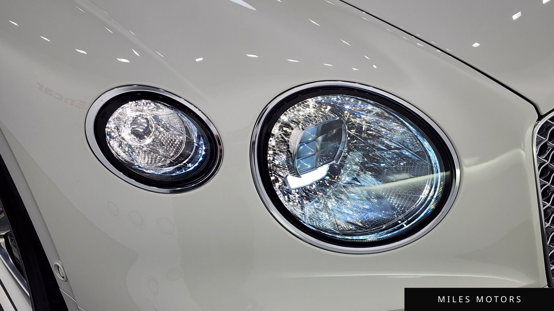 Bentley Continental GT 2020 — миниатюра 8
