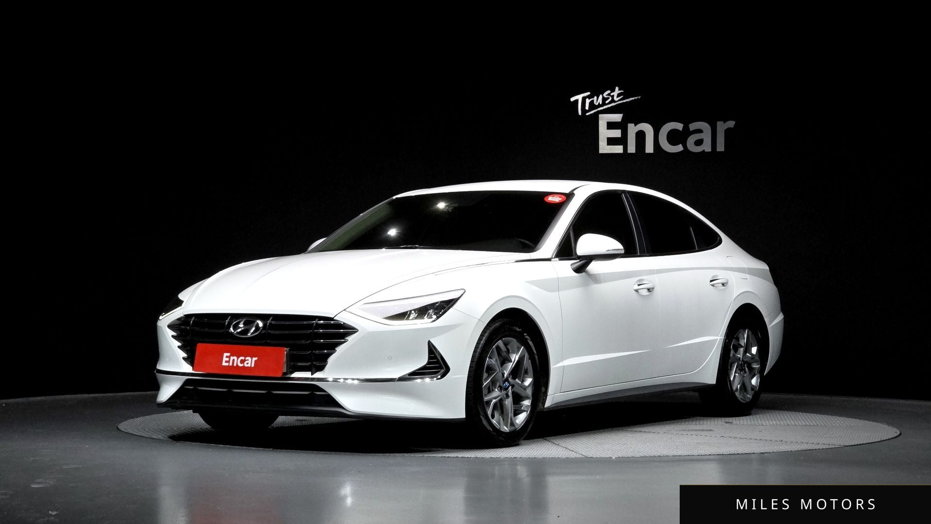 Hyundai Sonata 2020 — фото 1 из 12