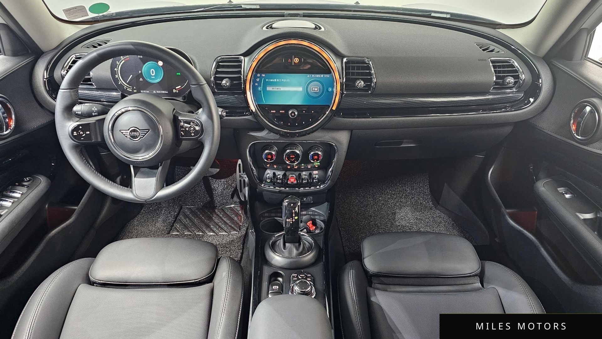 MINI Clubman 2023 — миниатюра 9