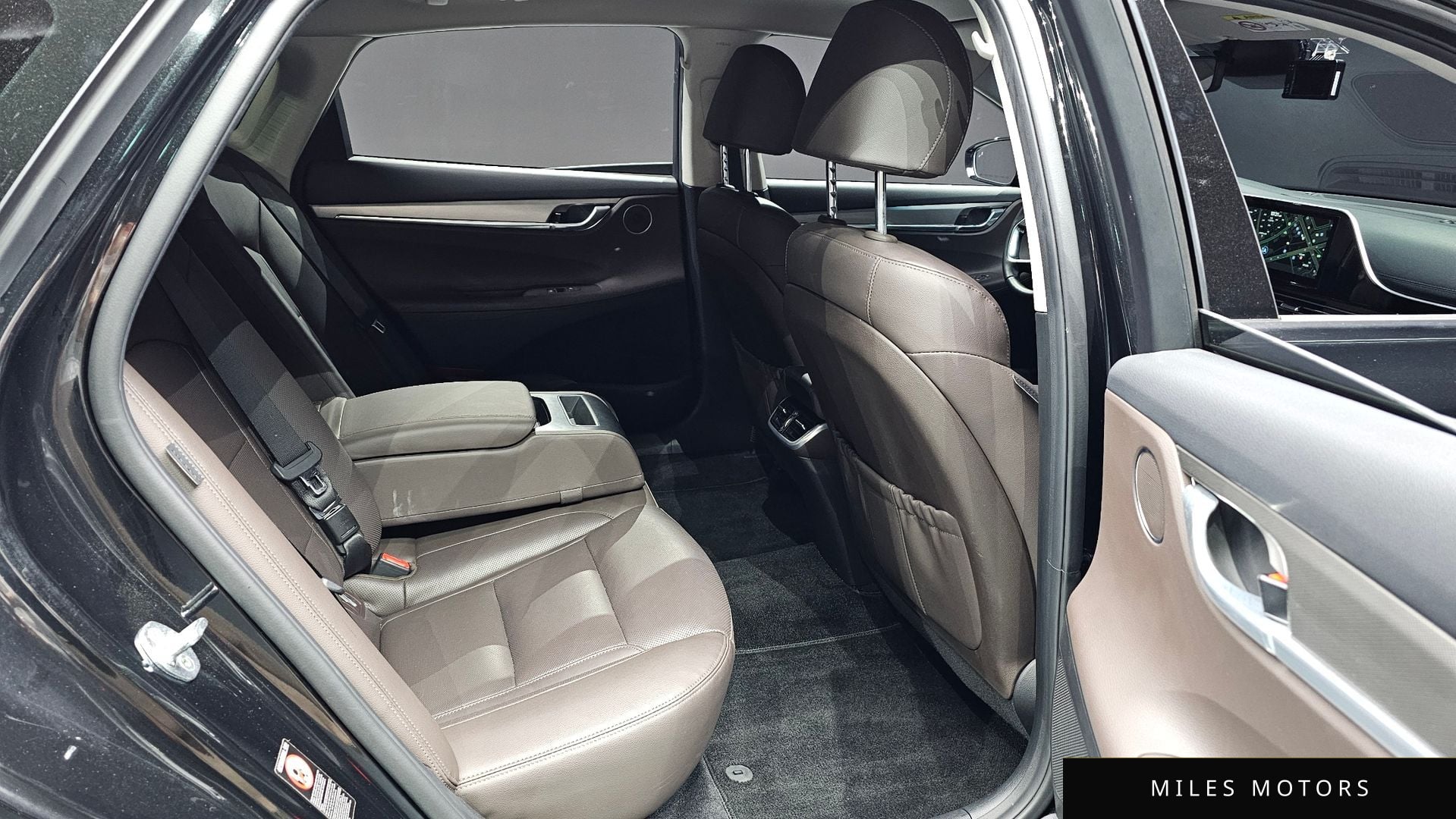 Hyundai Grandeur 2022 — миниатюра 11