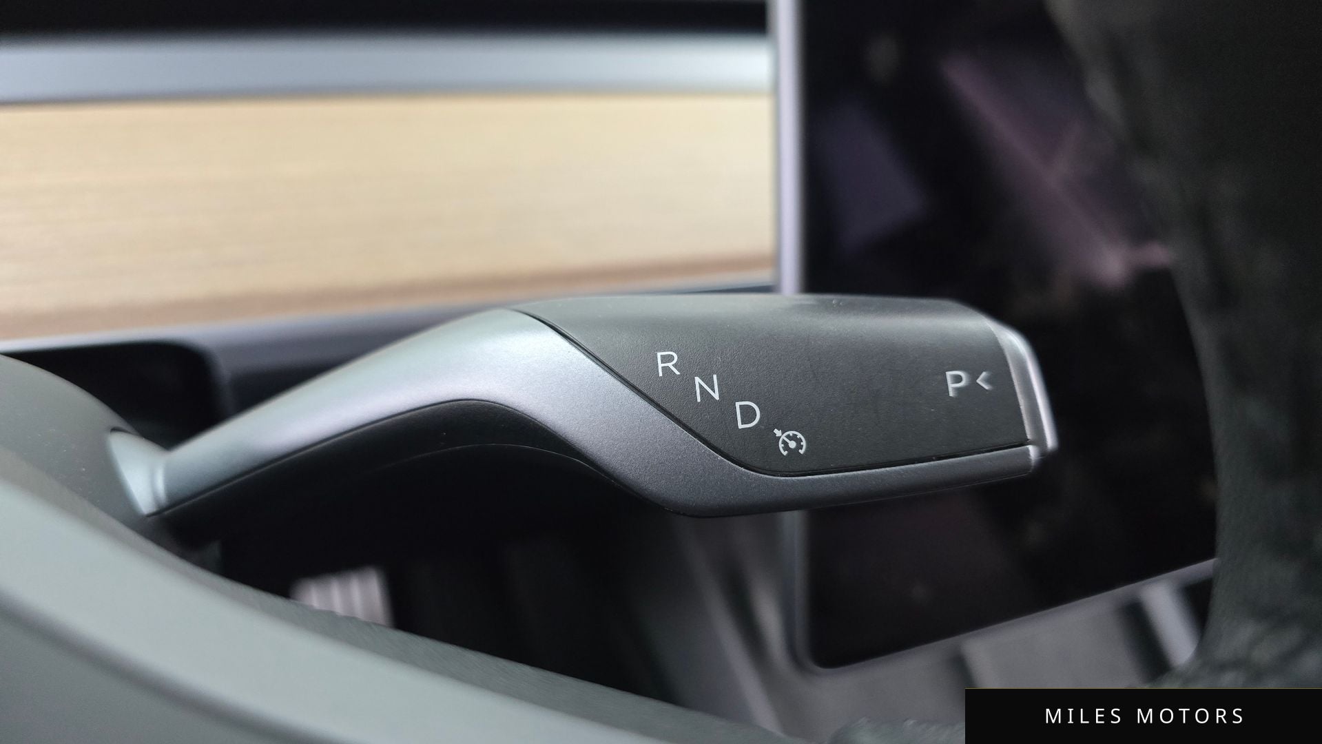 Tesla Model 3 2021 — миниатюра 9