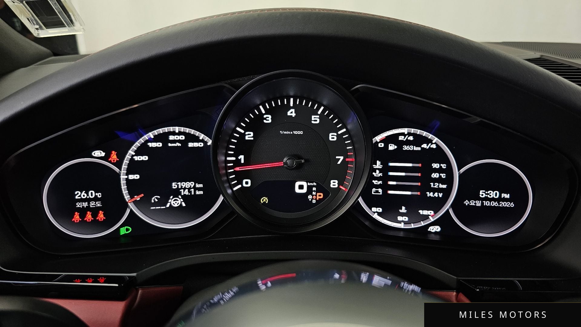 Porsche Cayenne 2023 — миниатюра 8