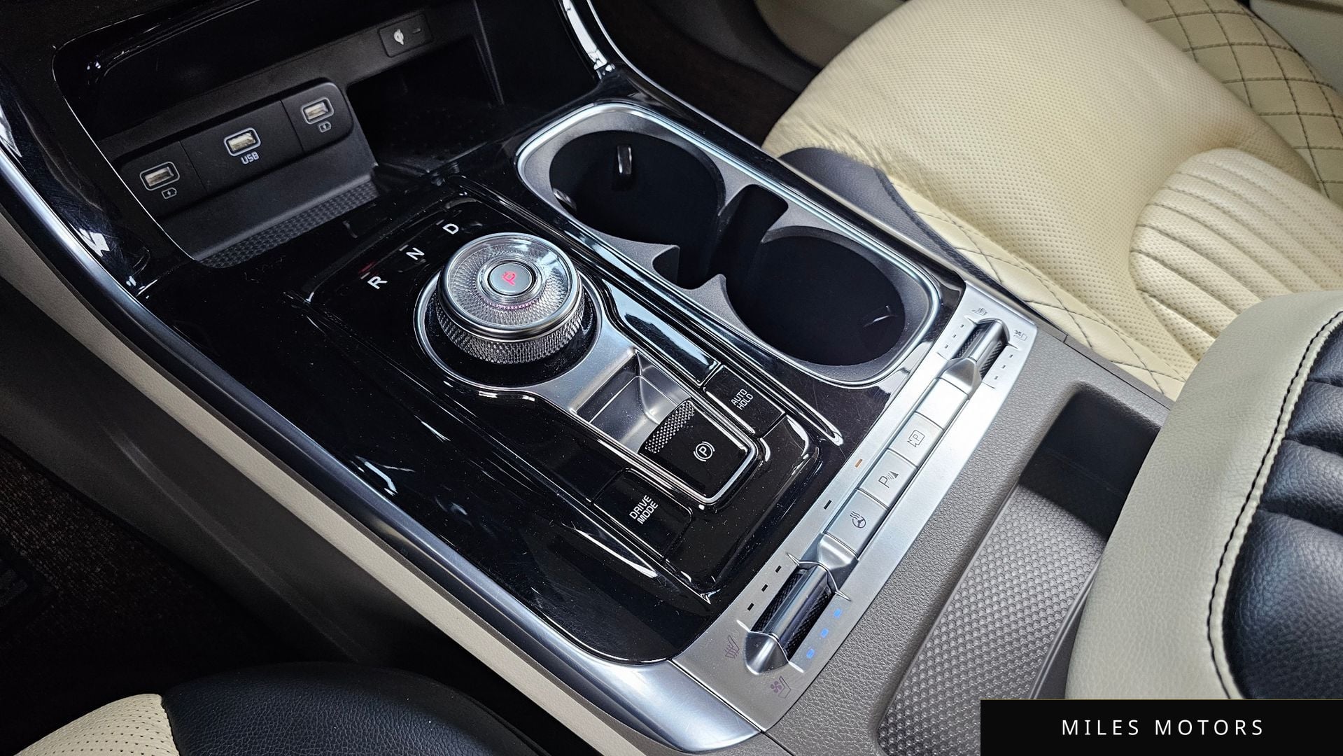 Kia Carnival 2021 — миниатюра 12
