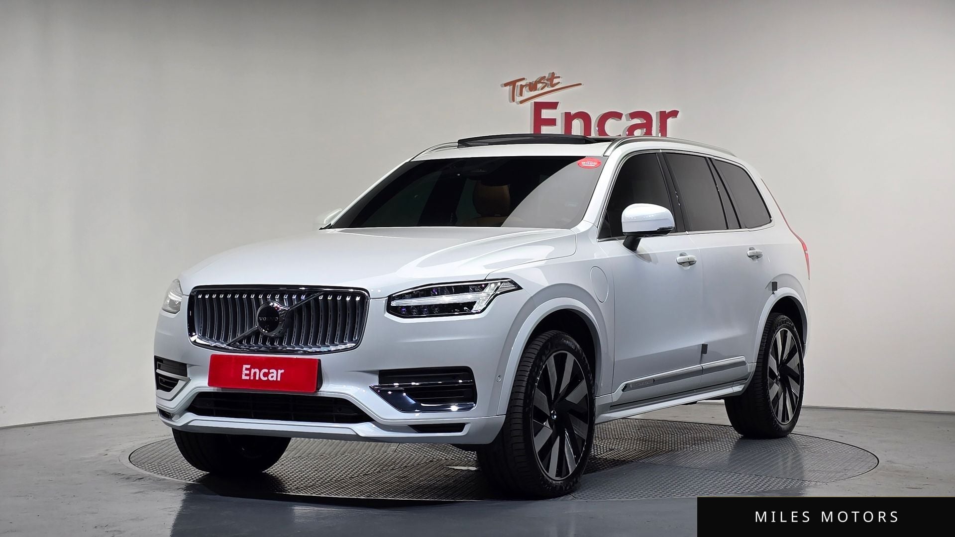 Volvo XC90 2024 — фото 1 из 12