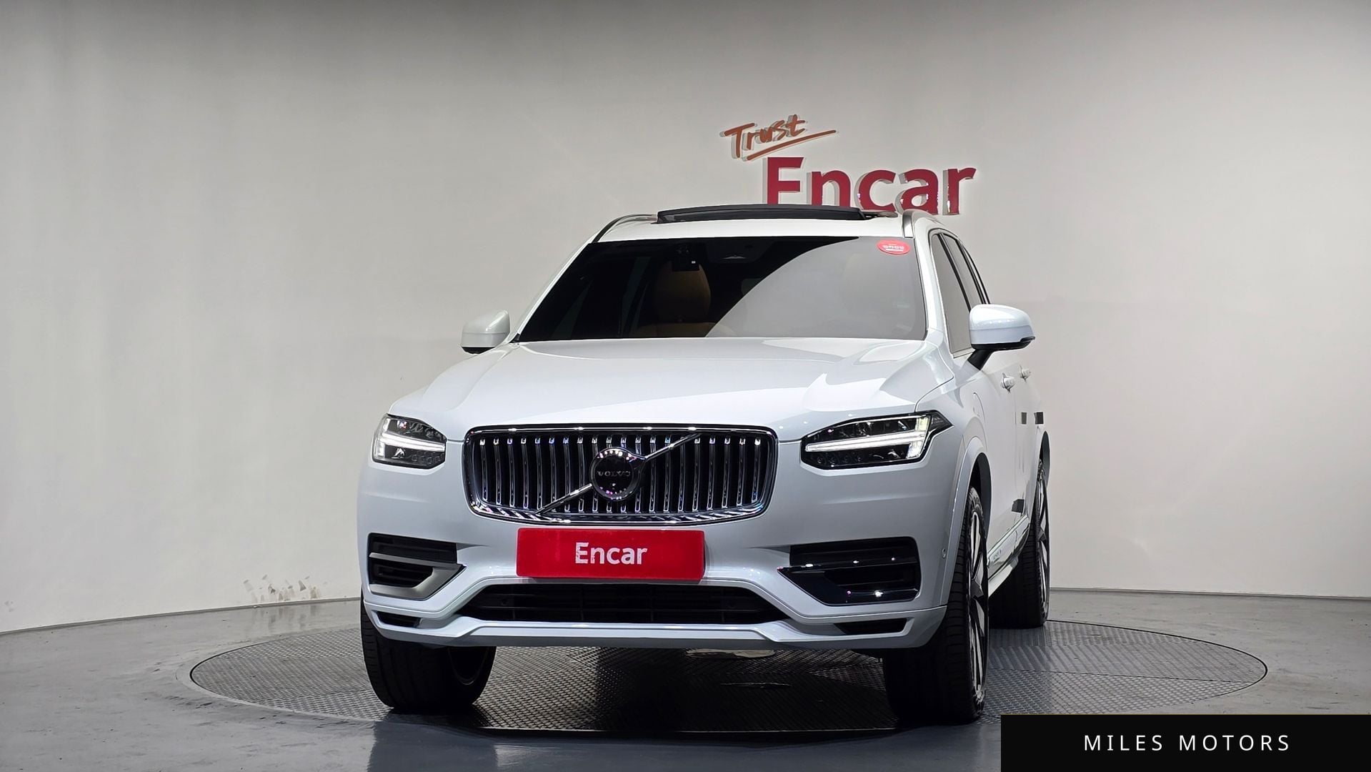 Volvo XC90 2024 — миниатюра 3