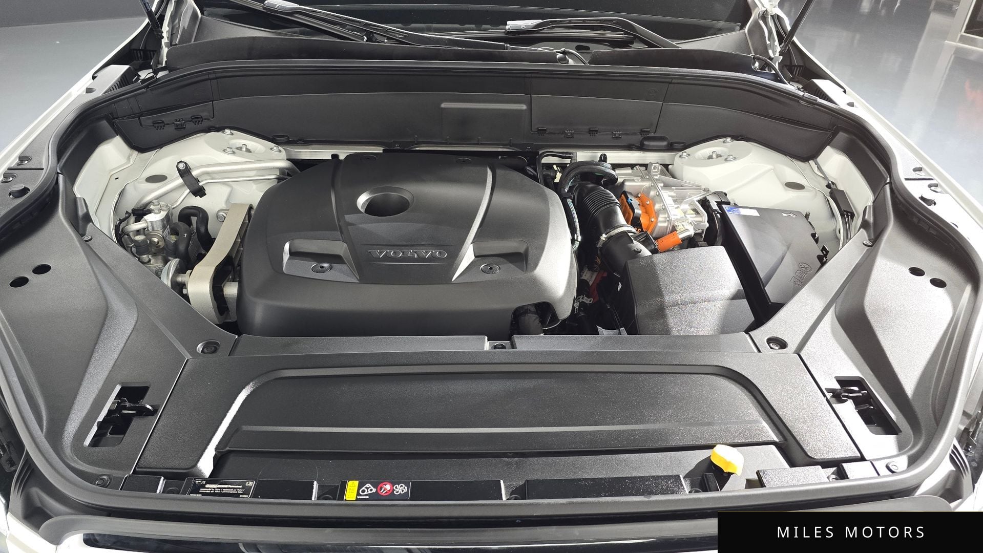 Volvo XC90 2024 — миниатюра 6