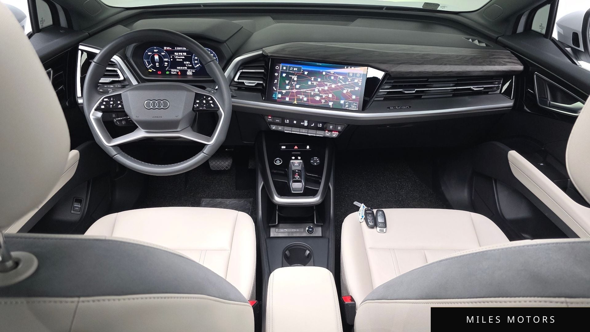 Audi Q4 e-tron 2025 — миниатюра 9