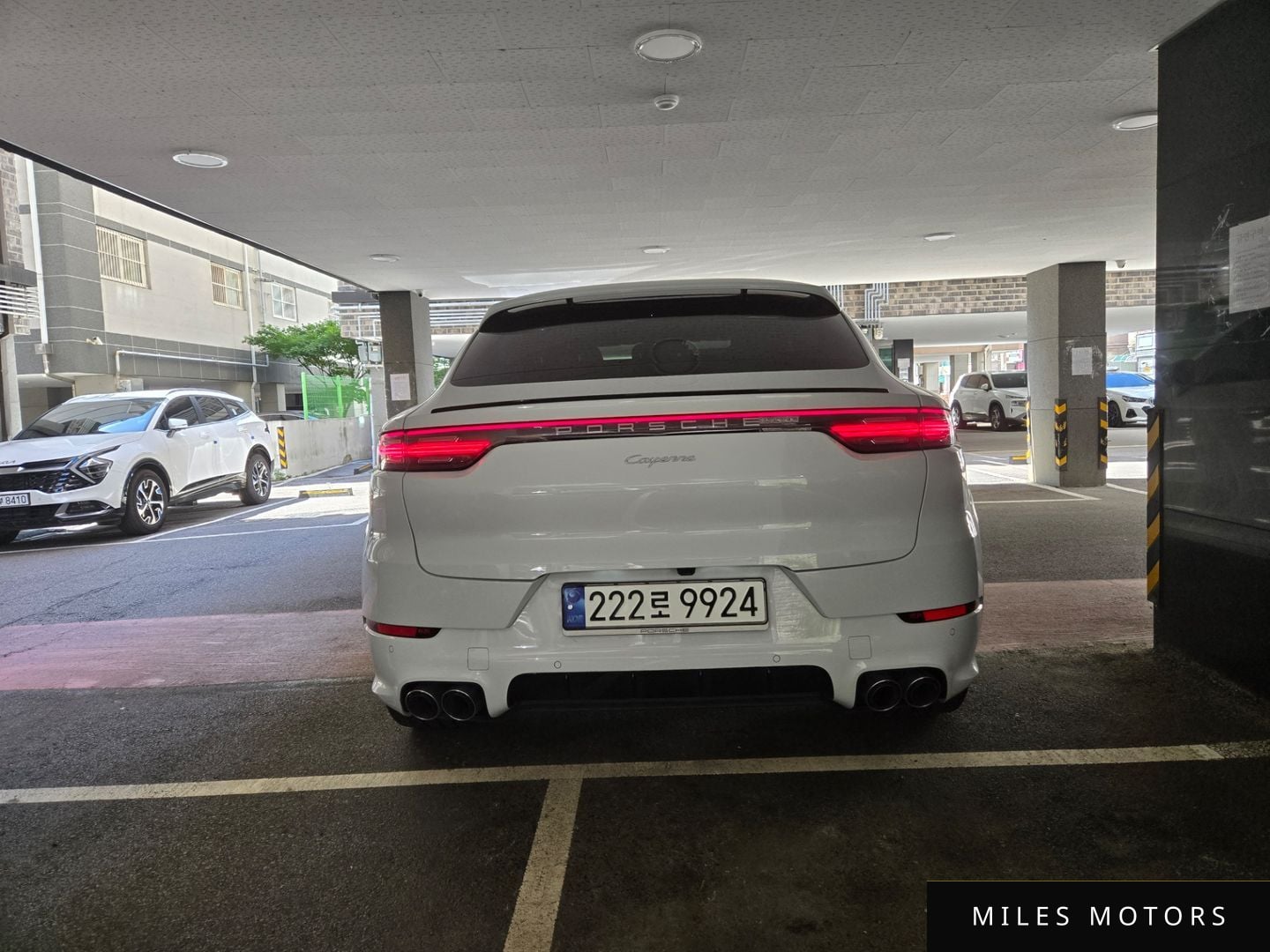 Porsche Cayenne 2021 — миниатюра 5