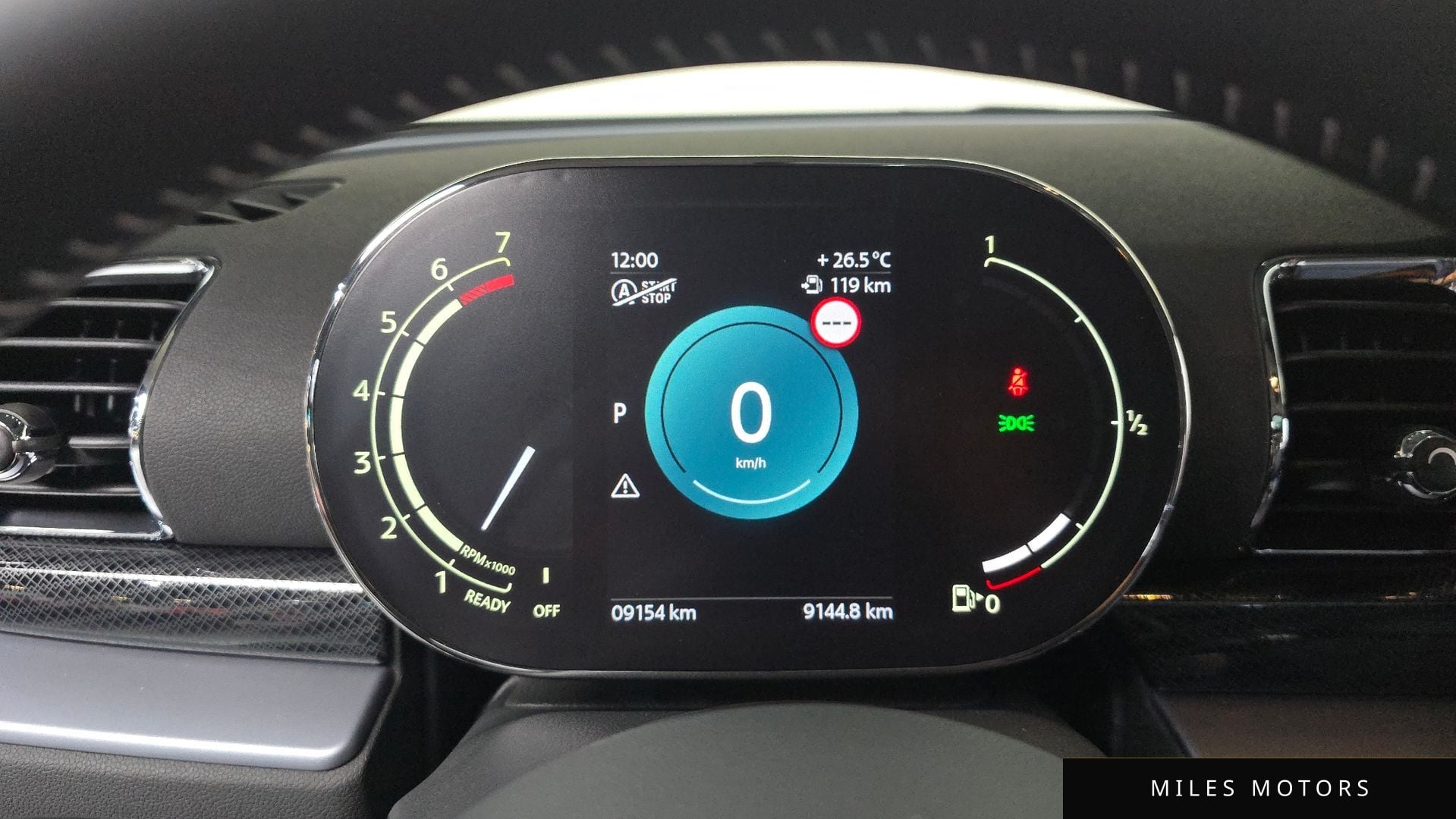 MINI Clubman 2023 — миниатюра 8