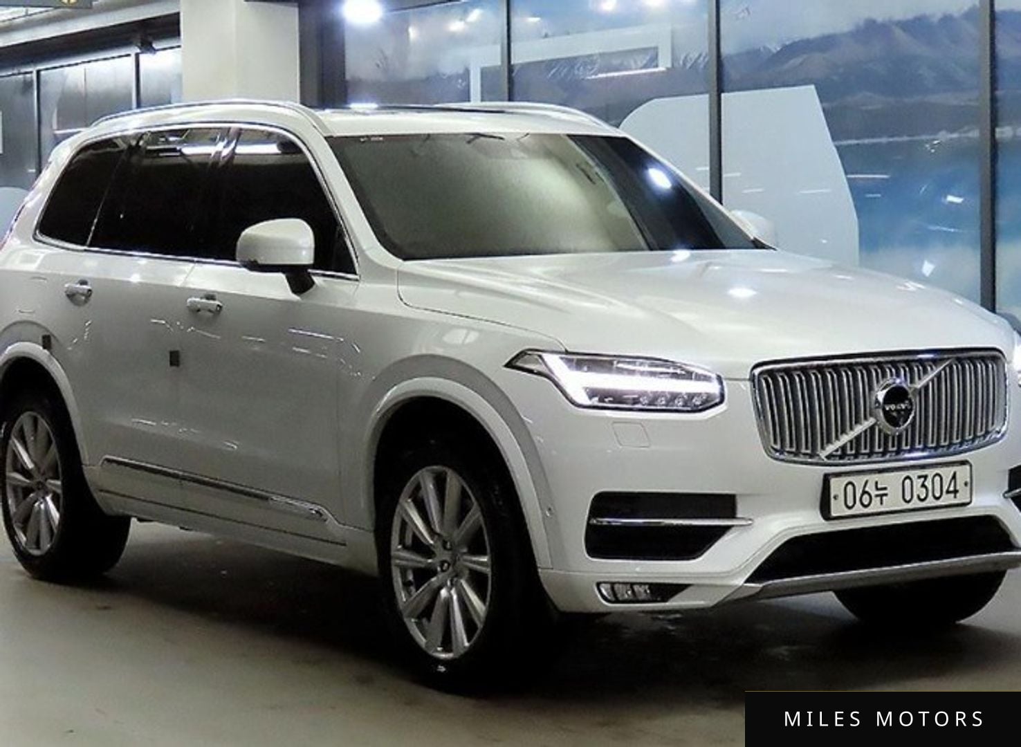 Volvo XC90 2017 — фото 1 из 12