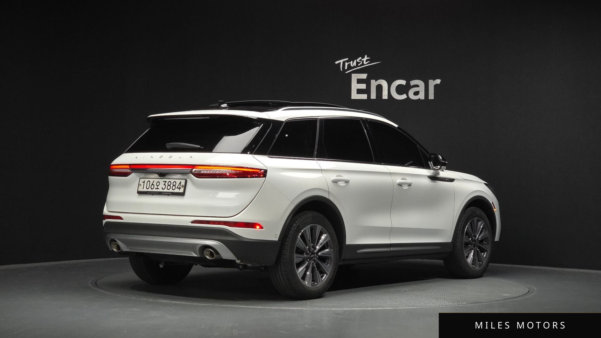 Lincoln Corsair 2020 — миниатюра 2
