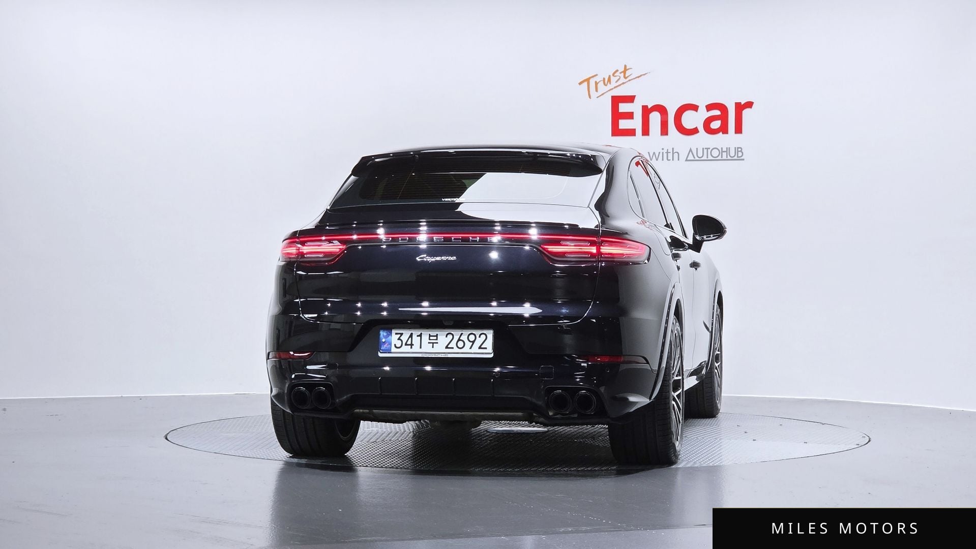 Porsche Cayenne 2021 — миниатюра 4