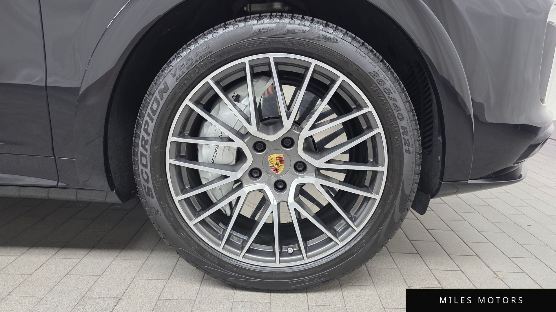 Porsche Cayenne 2021 — миниатюра 7