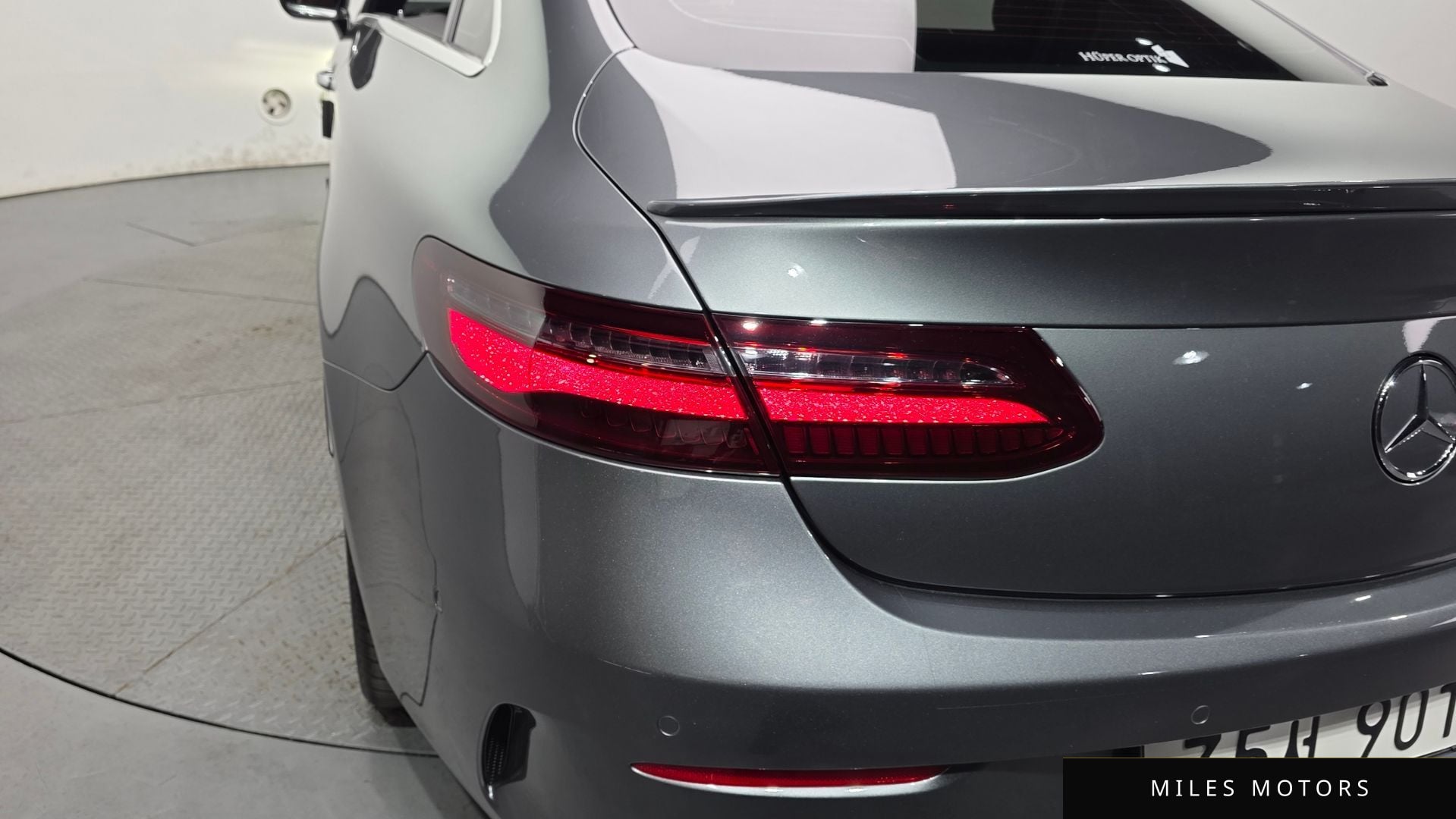 Mercedes-Benz E-Class W213 2019 — миниатюра 9