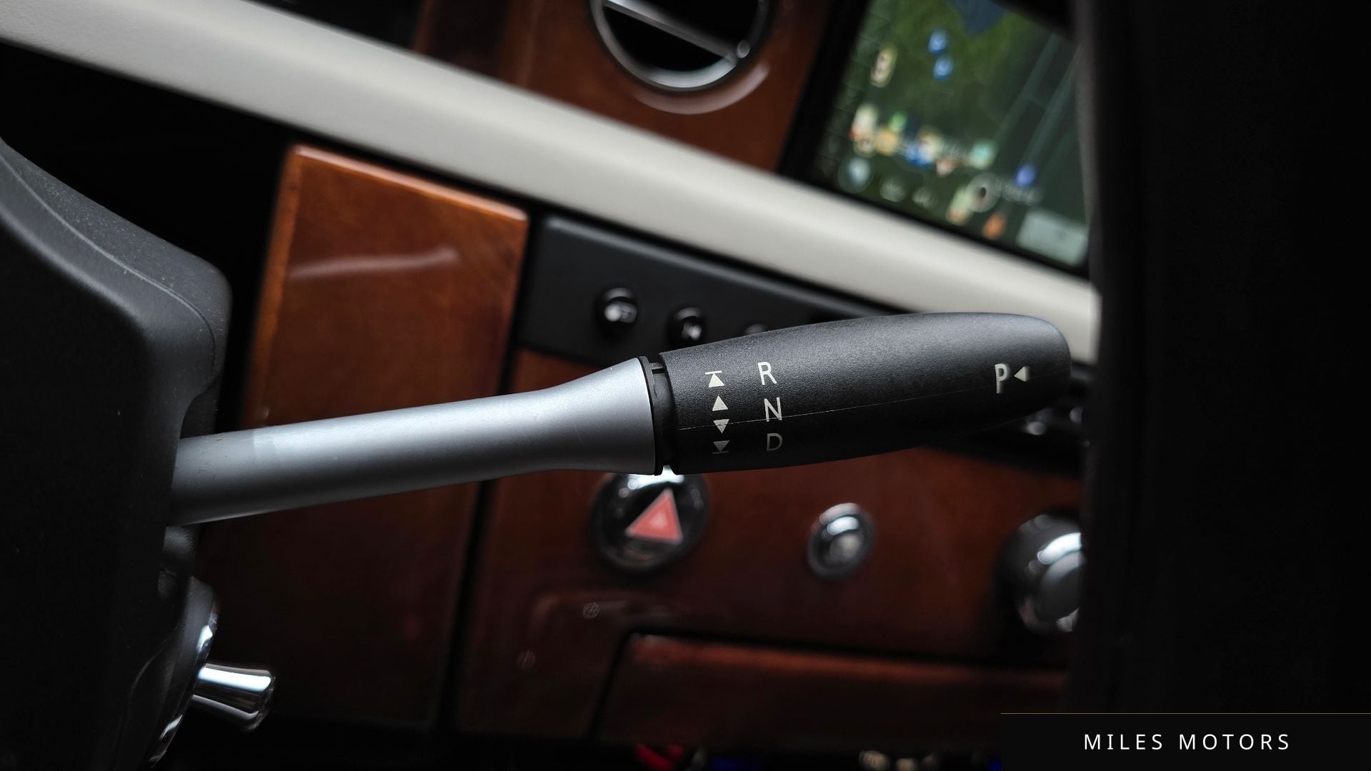 Rolls-Royce Phantom 2015 — миниатюра 9