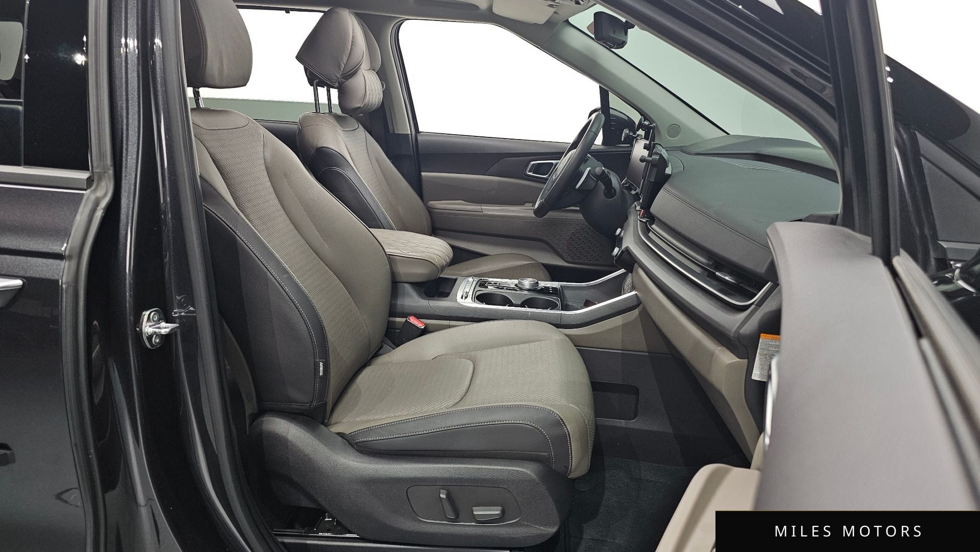 Kia Canival 2024 — миниатюра 12