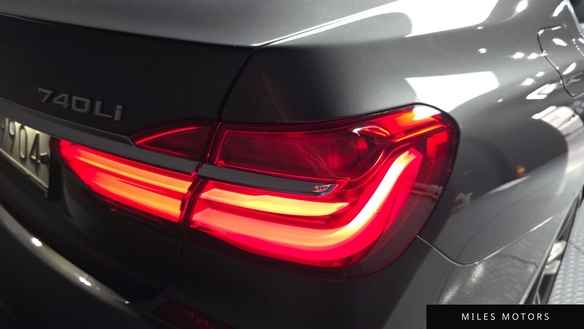 BMW 7 Series (G11) 2017 — миниатюра 9