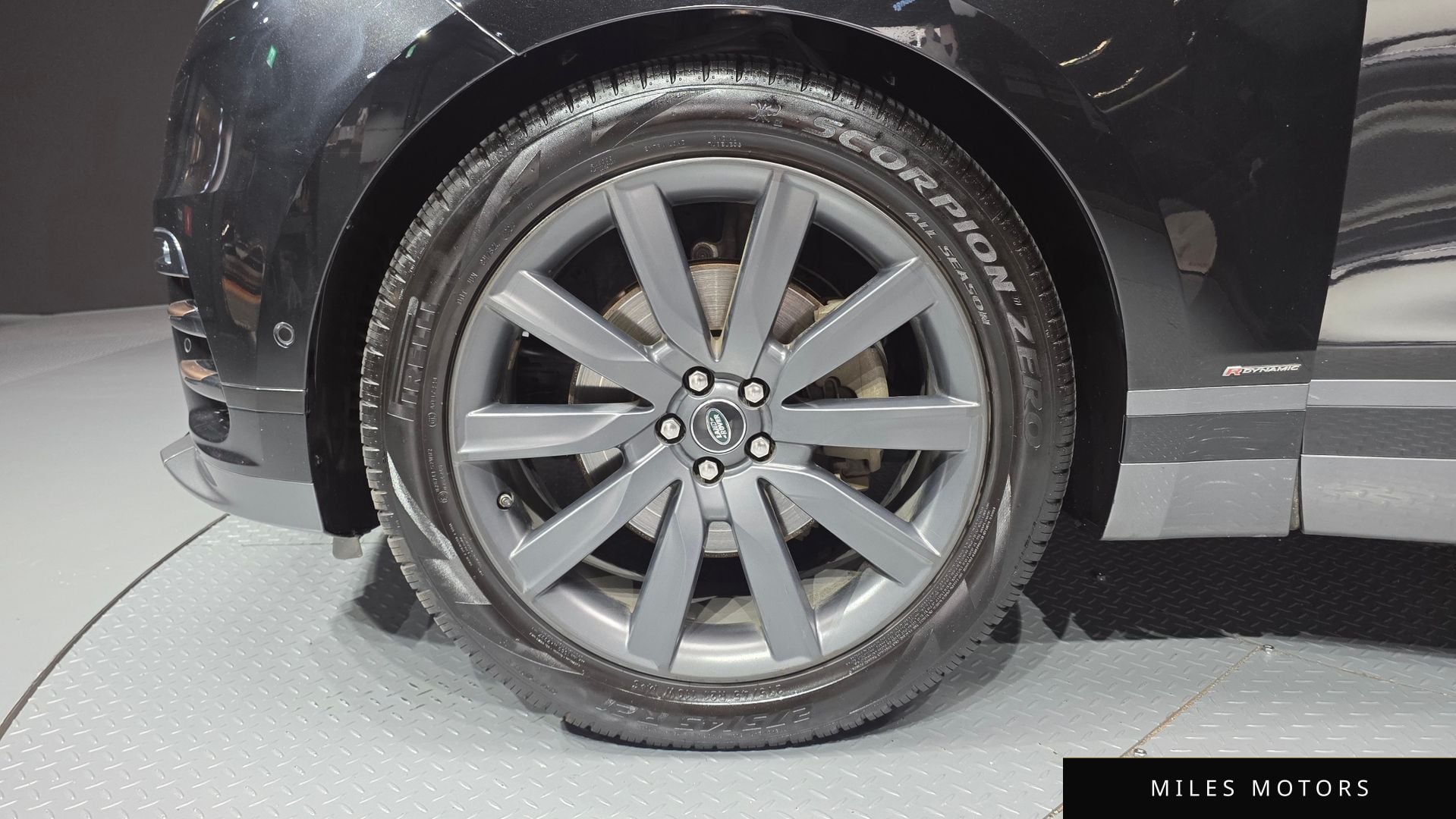 Land Rover Range Rover Velar 2018 — миниатюра 5