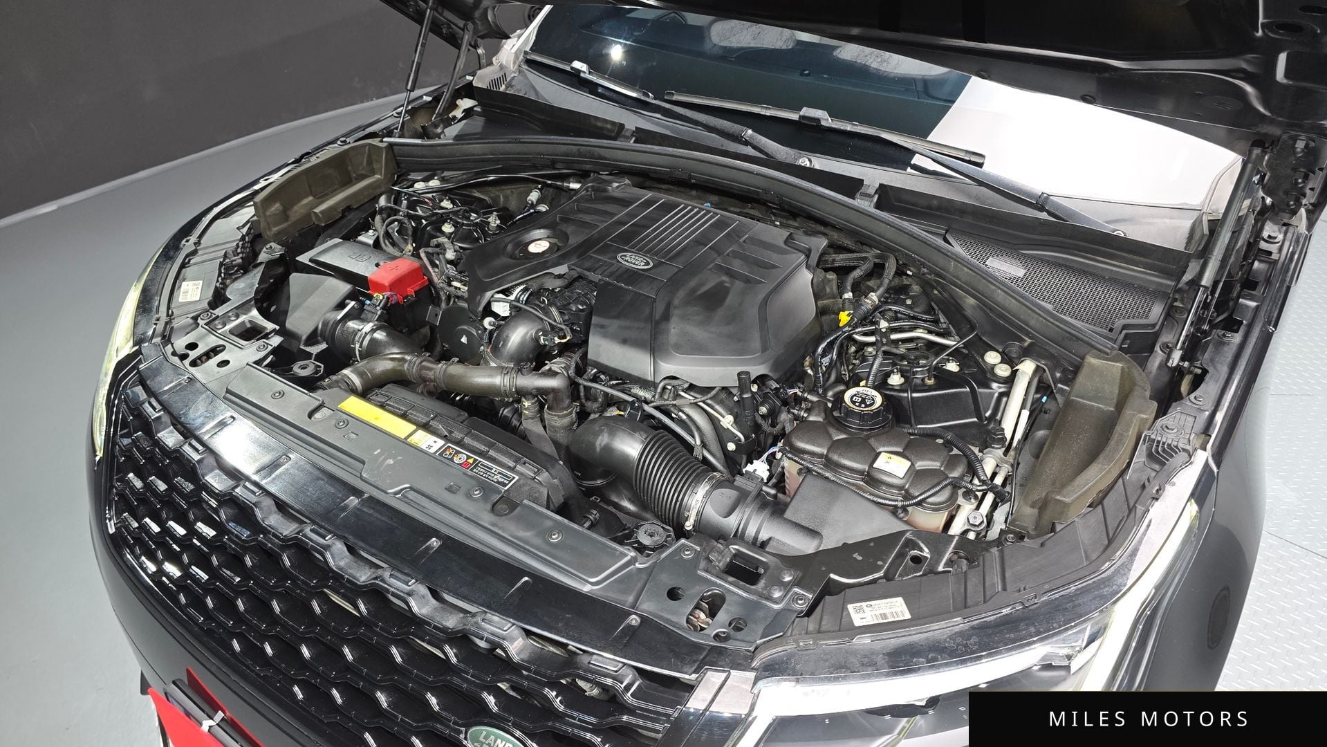 Land Rover Range Rover Velar 2018 — миниатюра 6