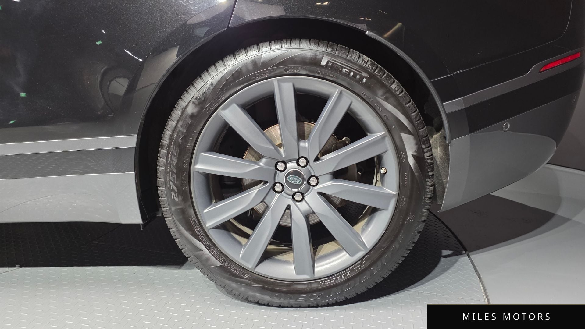 Land Rover Range Rover Velar 2018 — миниатюра 7