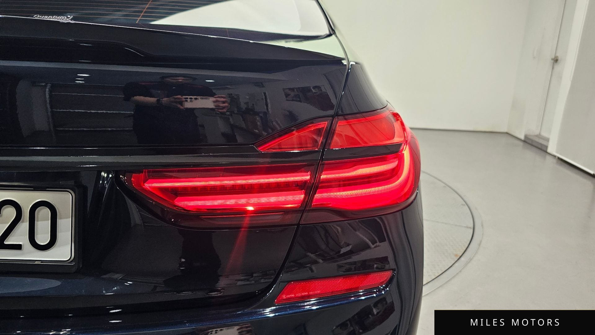 BMW 7 Series (G11) 2018 — миниатюра 9