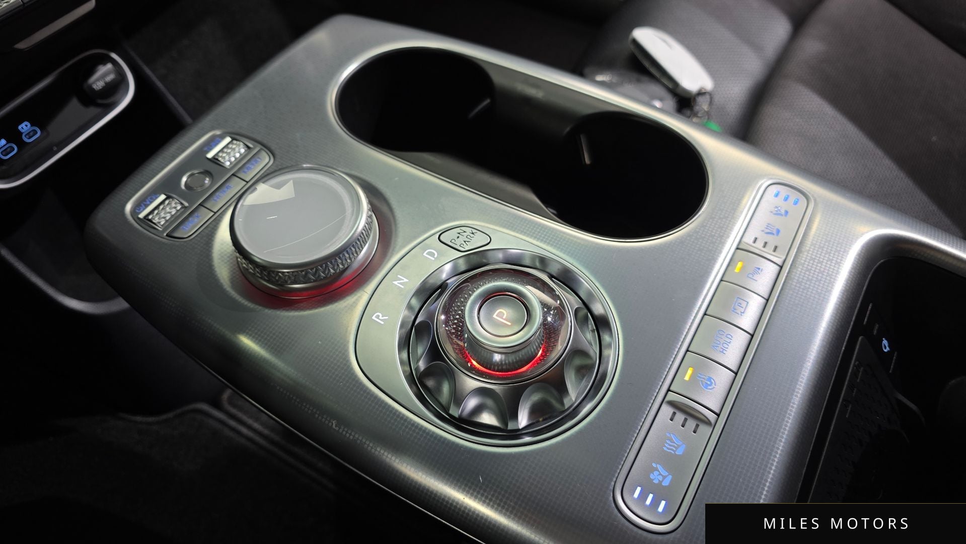 Genesis GV60 2022 — миниатюра 12